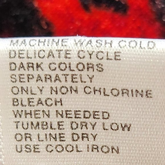 Moon Dance Red and Black Leopard Print Velour  Pullover Top Size 18 to 20, XXL - Picture 5 of 11